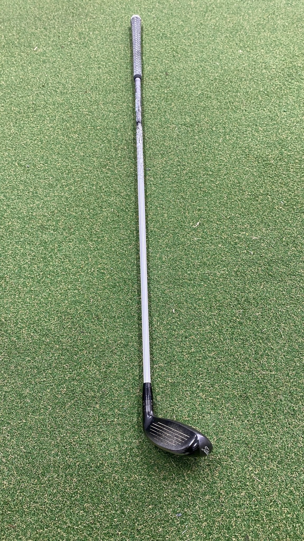 Left Handed Titleist 816H2 Hybrid Aldila Rogue TX Flex - WeBuyGolf ZA