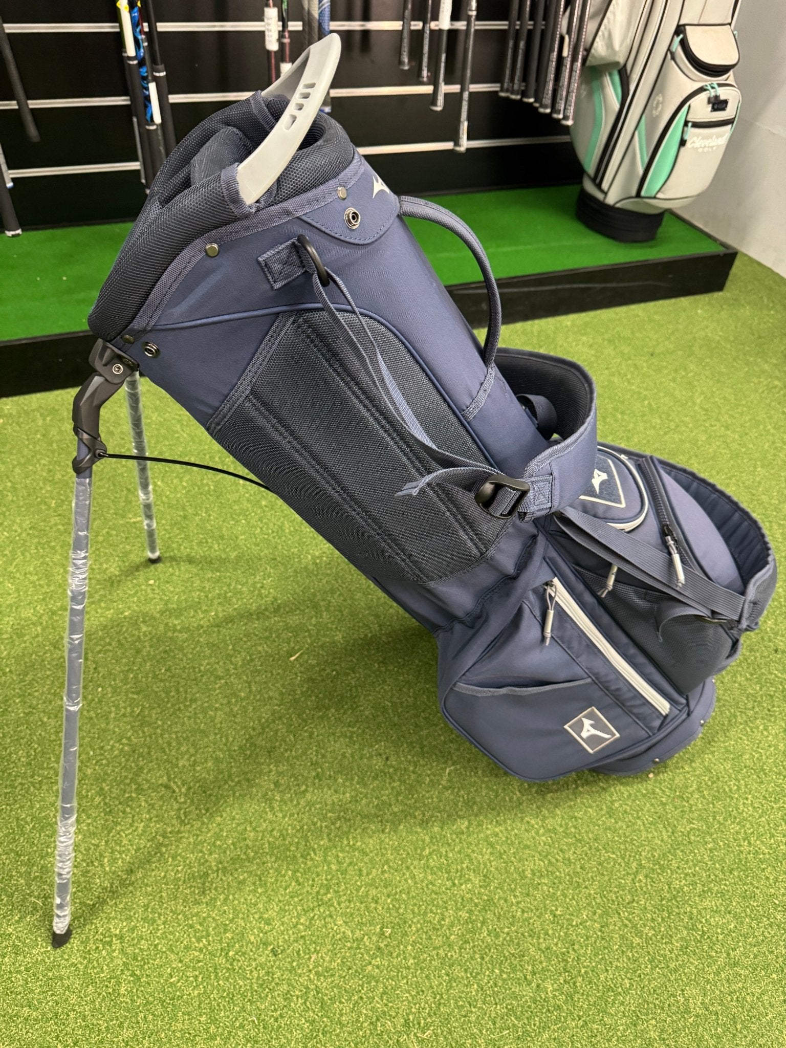 Mizuno BR - D3 Stand Bag Slightly Used - WeBuyGolf ZA